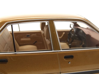 Opel Ascona C 1981 beige metallic Modellauto 1:18 MCG