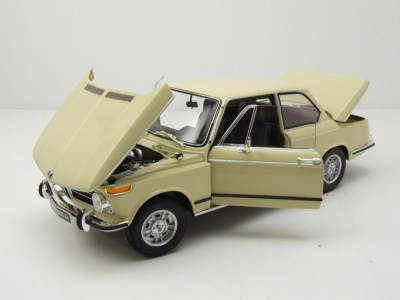 BMW 2002 tii beige Modellauto 1:18 Kyosho