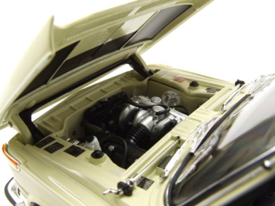 BMW 2002 tii beige Modellauto 1:18 Kyosho