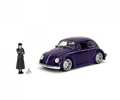 VW Käfer 1972 lila Wednesday Addams Family mit Figur...