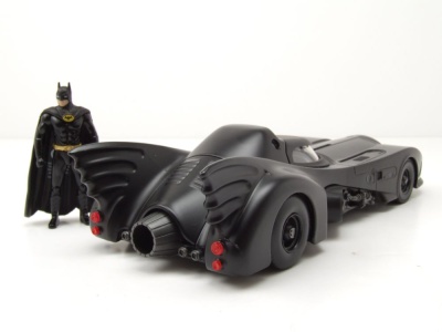 Batmobile Batman 1989 schwarz mit Figur Modellauto 1:24 Jada Toys