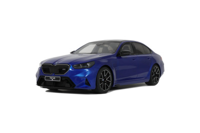 BMW M5 2024 blau metallic Modellauto 1:18 GT Spirit