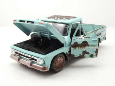 Chevrolet C-10 Fleetside Pick Up 1966 türkis verwittert Modellauto 1:24 Motormax