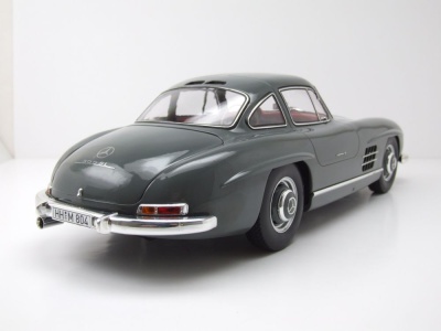 Mercedes 300 SL 1954 graphit grau Modellauto 1:12 Norev
