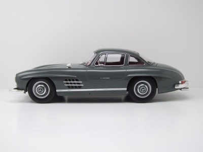 Mercedes 300 SL 1954 graphit grau Modellauto 1:12 Norev