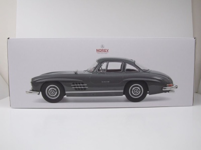 Mercedes 300 SL 1954 graphit grau Modellauto 1:12 Norev