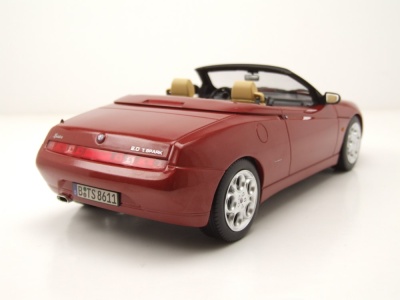 Alfa Romeo Spider 1999 rot metallic Modellauto 1:18 Norev