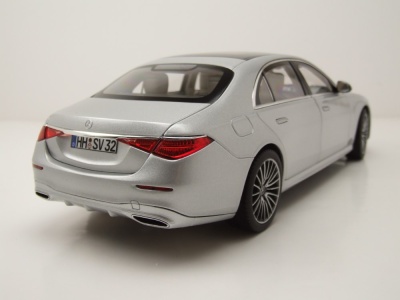 Mercedes S-Klasse AMG 2021 silber Modellauto 1:18 Norev