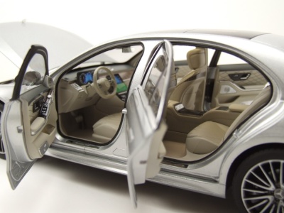 Mercedes S-Klasse AMG 2021 silber Modellauto 1:18 Norev