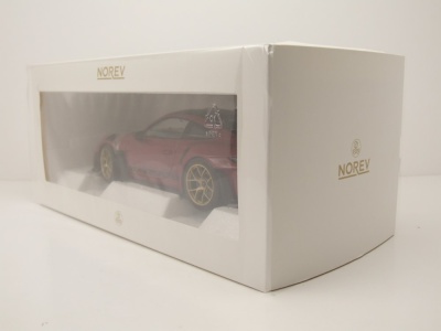 Porsche 911 GT3 RS Weissach Pack 2022 sternrubin Modellauto 1:18 Norev