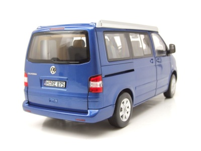 VW T5 Bus California 2003 blau metallic Modellauto 1:18 Norev