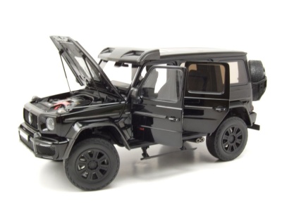 Brabus G63 Mercedes G-Klasse 4x4 2023 schwarz metallic Modellauto 1:18 Almost Real