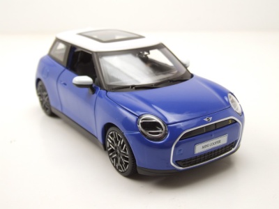 Mini Cooper SE J01 2023 blau weiß Modellauto 1:24 Maisto