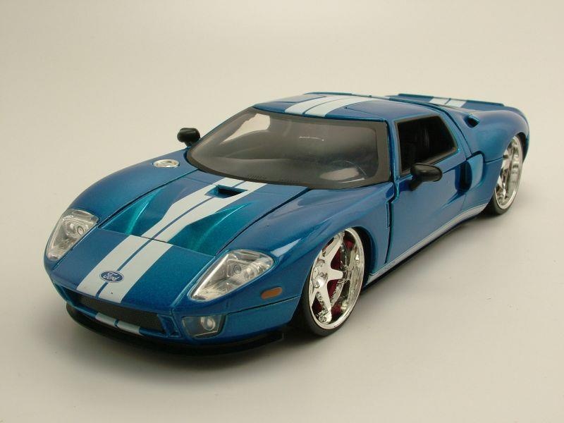 Jada Toys 2005　フォード GT - ガルフ 2005 Ford GT Gulf #6 Diecast Model Car | Jada Toys