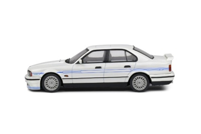 BMW Alpina B10 E34 1994 weiß Modellauto 1:43 Solido