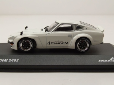 Datsun 240Z Rocket Bunny Pandem 1973 weiß Modellauto 1:43 Solido