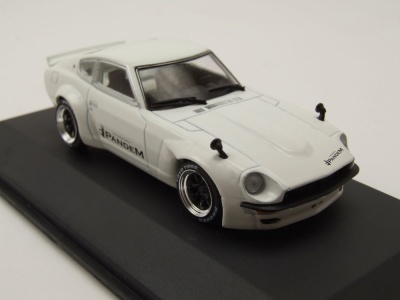 Datsun 240Z Rocket Bunny Pandem 1973 weiß Modellauto 1:43 Solido