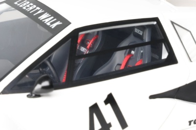 LB-Works Liberty Walk Lamborghini Countach 2023 weiß Modellauto 1:18 GT Spirit