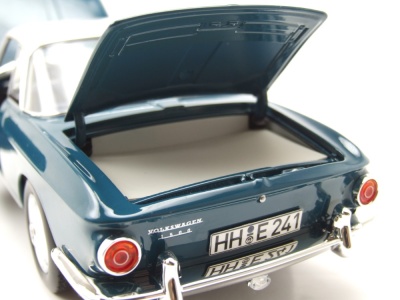 VW Karmann Ghia 1500 Typ 34 1961 dunkelblau weiß Modellauto 1:18 Norev