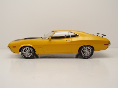 Ford Gran Torino Sport 1972 gelb Modellauto 1:18 ixo models