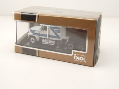 Ford LTL 9000 Zugmaschine 1978 weiß Modellauto 1:64 ixo models