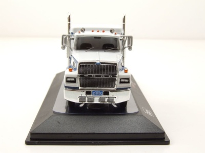 Ford LTL 9000 Zugmaschine 1978 weiß Modellauto 1:64 ixo models