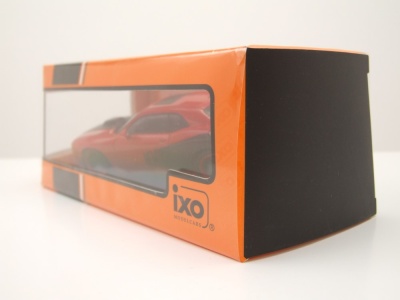 Dodge Challenger SRT8 2009 rot schwarz Modellauto 1:43 ixo models
