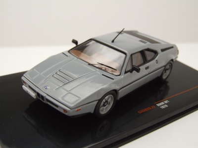 BMW M1 1978 grau Modellauto 1:43 ixo models