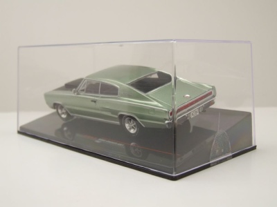 Dodge Charger 1967 hellgrün metallic Modellauto 1:43 ixo models