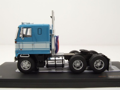 GMC Astro 95 Zugmaschine 1970 blau Modellauto 1:43 ixo models
