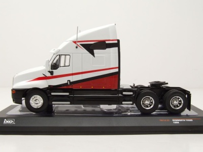 Kenworth T2000 Zugmaschine 1998 weiß Modellauto 1:43 ixo models