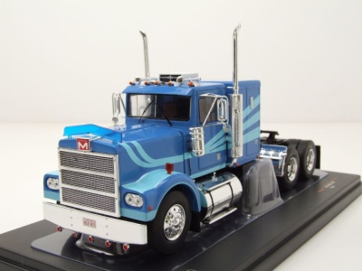 Marmon CHDT Zugmaschine 1980 blau Modellauto 1:43 ixo models