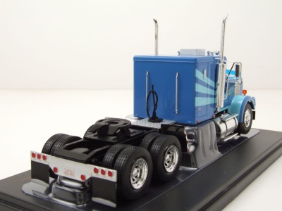 Marmon CHDT Zugmaschine 1980 blau Modellauto 1:43 ixo models
