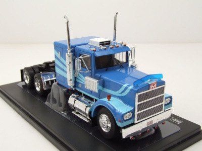 Marmon CHDT Zugmaschine 1980 blau Modellauto 1:43 ixo models