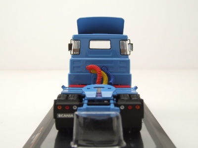 Scania LBT 141 Zugmaschine 1976 blau weiß Modellauto 1:43 ixo models