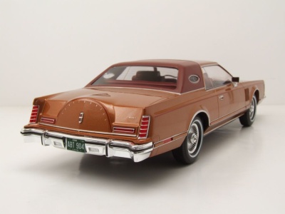 Lincoln Continental Mk V 1978  kupfer Modellauto 1:18 MCG