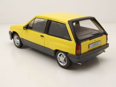 Opel Corsa A SR 1983 gelb Modellauto 1:18 MCG