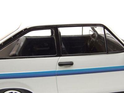 Ford Escort MK II RS 2000 1977 weiß Modellauto 1:18 MCG