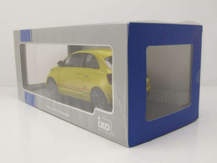 Modellauto Fiat 500e Abarth 2024 hellgelb 1:18 MCG bei