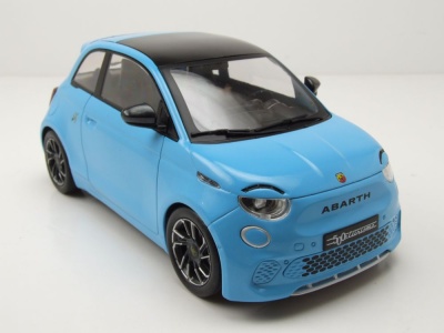 Fiat 500e Abarth 2024 hellblau Modellauto 1:18 MCG