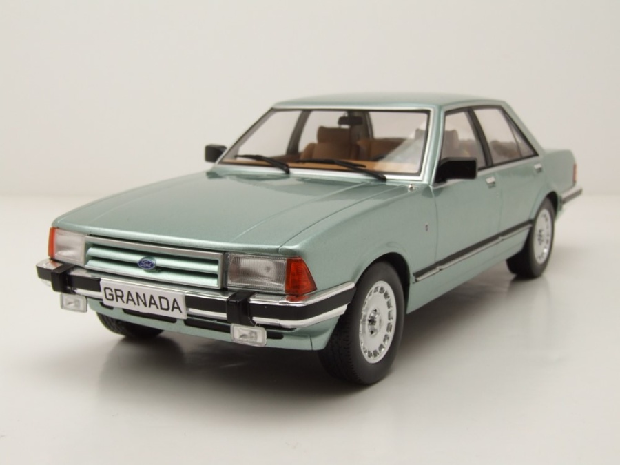 Ford Granada MK II 2.8 Ghia 1982 hellgrün metallic Modellauto 1:18 MCG