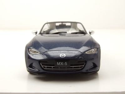 Mazda MX-5 2019 dunkelblau metallic Modellauto 1:24 Whitebox
