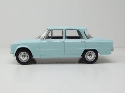 Alfa Romeo Giulia TI 1964 hellblau Modellauto 1:18 Norev