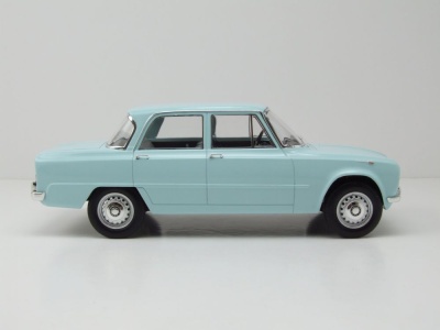 Alfa Romeo Giulia TI 1964 hellblau Modellauto 1:18 Norev