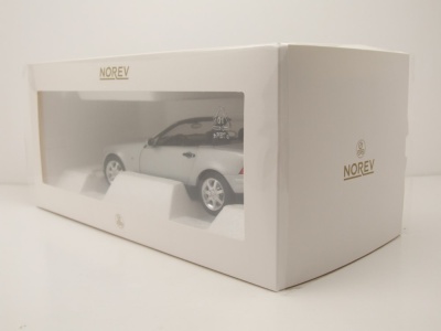 Mercedes SLK 1996 silber Modellauto 1:18 Norev