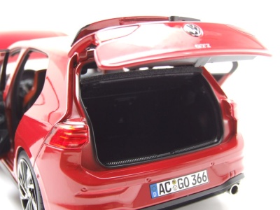 VW Golf 8 GTI 2020 rot Modellauto 1:18 Norev