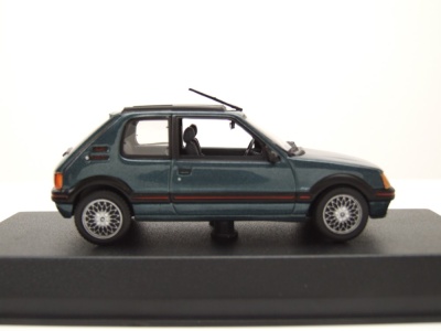 Peugeot 205 1.9 Magic 1990 dunkelgrün Modellauto 1:43 Norev
