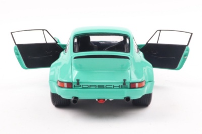 Porsche 911 IROC 1974 mint grün Modellauto 1:18 Solido