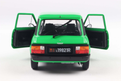 Autobianchi A112 MK5 Abarth 1980 grün Modellauto 1:18 Solido