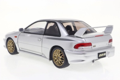 Subaru Impreza 22B RHD 1998 silber Modellauto 1:18 Solido